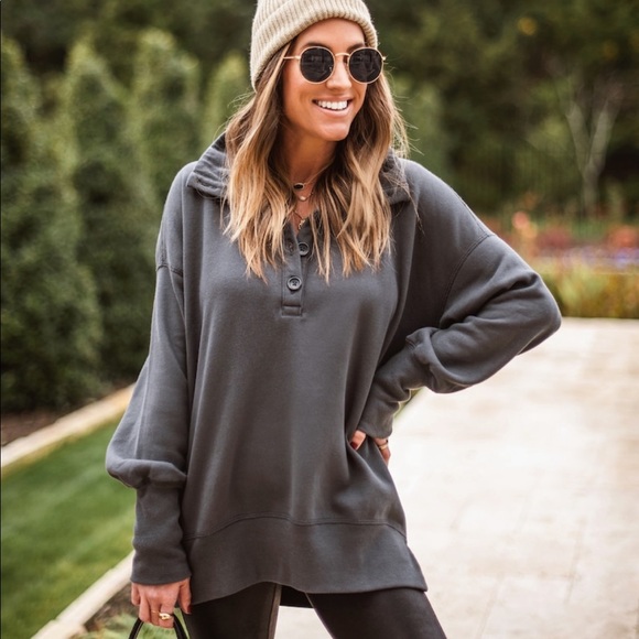 Drama Wedge Henley Size XS NWOT - Picture 2 of 3